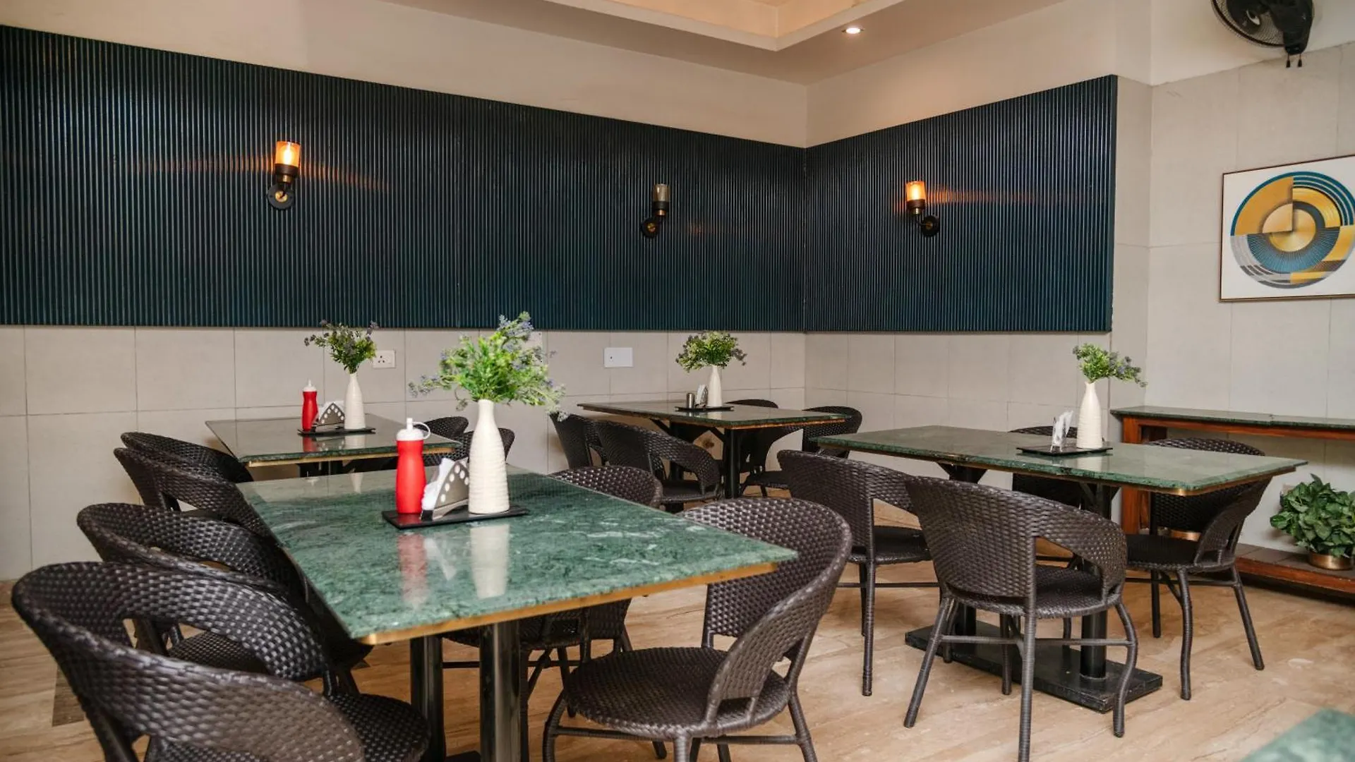 Vamsor Heights Gurgaon Near Huda Fortis & Max Hotel